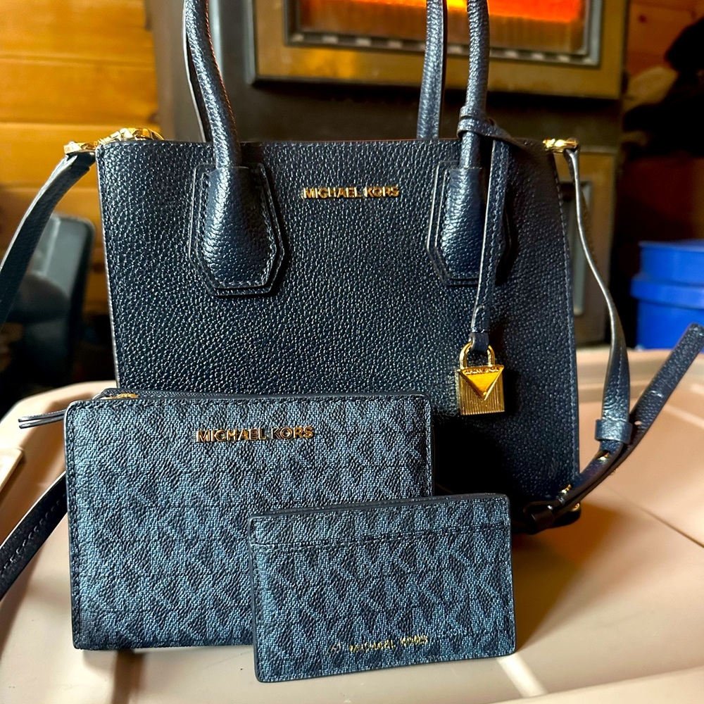 Michael Kors mini purse